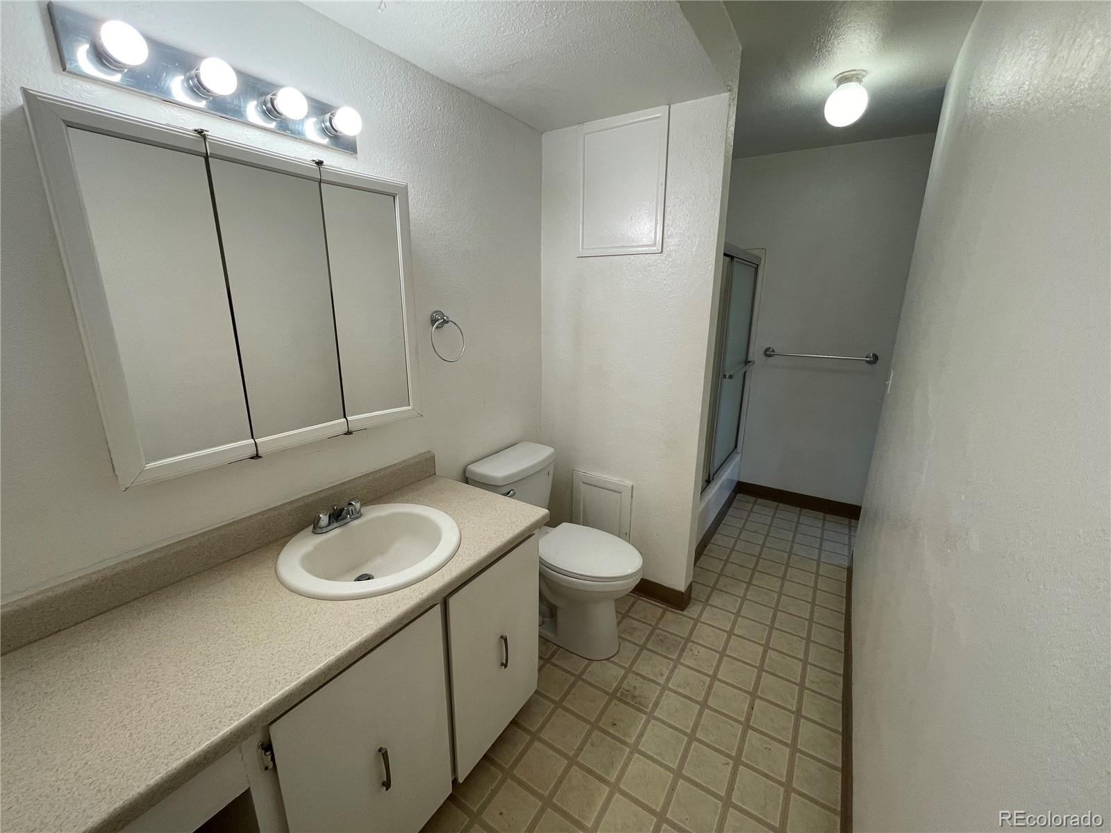 16259 10th Avenue #4, Golden, CO 80401, 2 Bedrooms Bedrooms, ,1 BathroomBathrooms,Rental,For Rent,10th,REC8345527