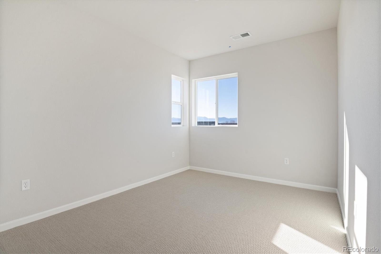 1742 Morgan Drive, Erie, CO 80516, 5 Bedrooms Bedrooms, ,5 BathroomsBathrooms,Residential,For Sale,Morgan,REC3853968