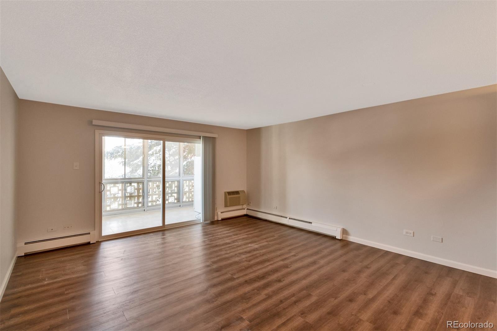 650 Clinton Street #8C, Denver, CO 80247, 1 Bedroom Bedrooms, ,1 BathroomBathrooms,Rental,For Rent,Windsor Gardens,Clinton,REC2876494