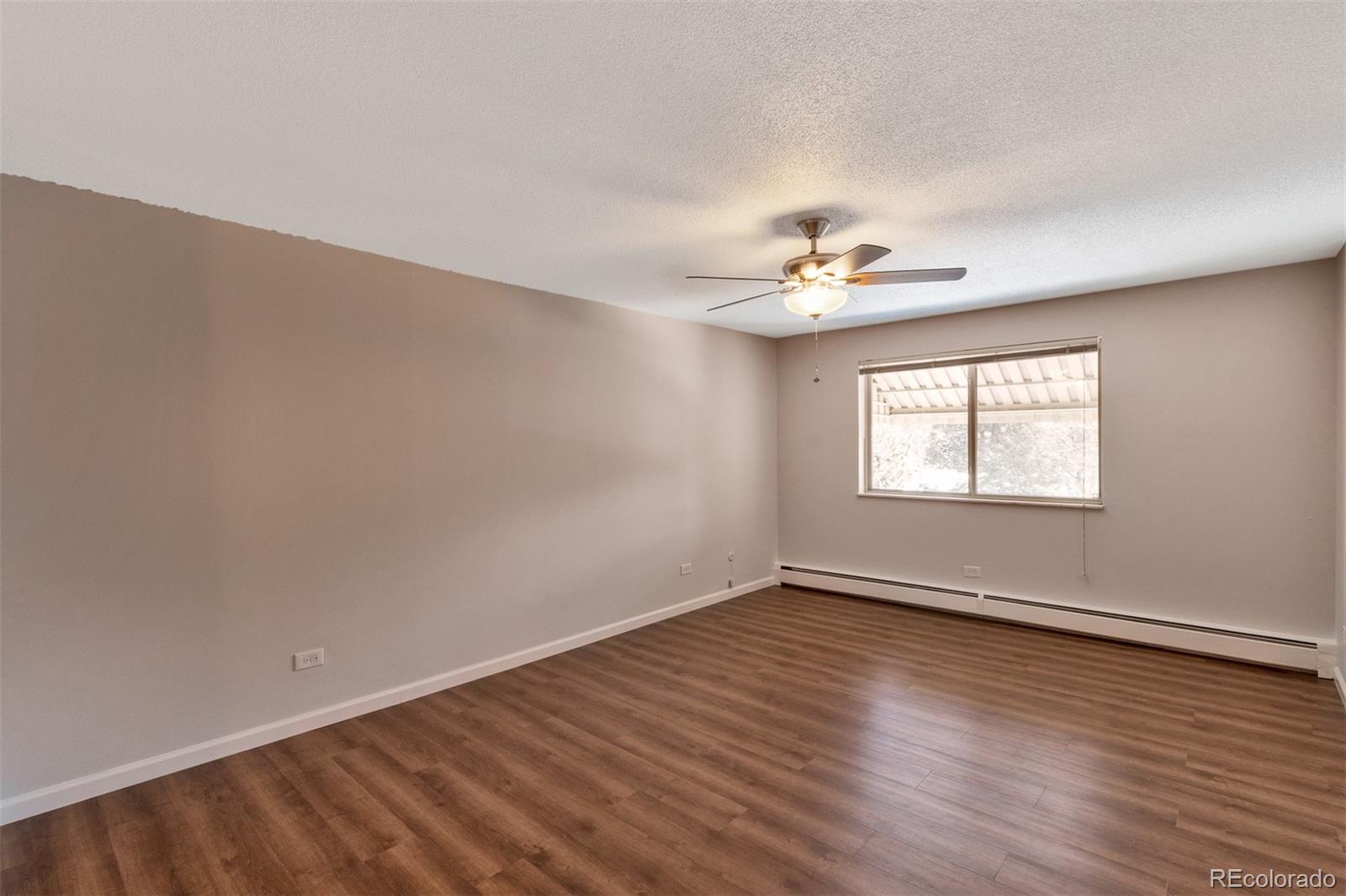 650 Clinton Street #8C, Denver, CO 80247, 1 Bedroom Bedrooms, ,1 BathroomBathrooms,Rental,For Rent,Windsor Gardens,Clinton,REC2876494
