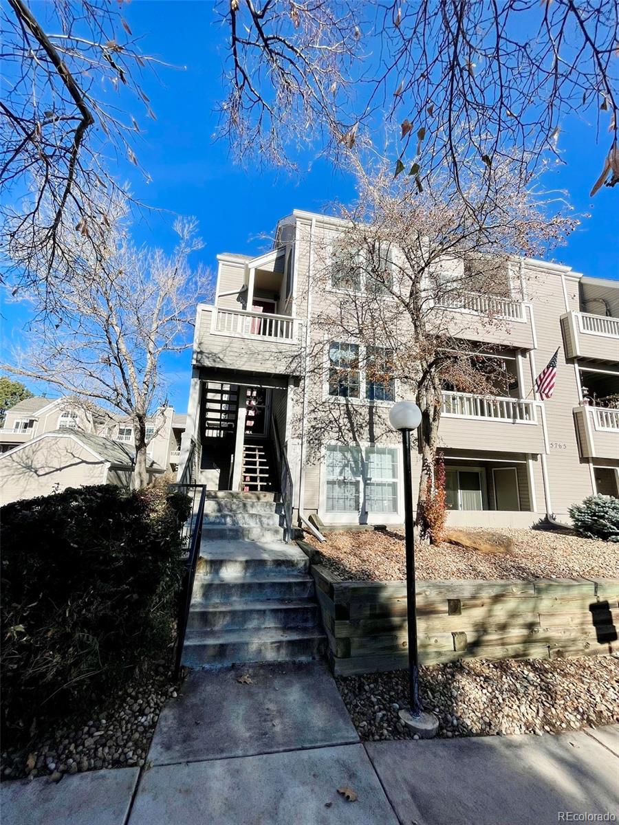 5765 Atlantic Place #103, Lakewood, CO 80227, 2 Bedrooms Bedrooms, ,2 BathroomsBathrooms,Residential,For Sale,Sunpointe at Lakewood Estates,Atlantic,REC5087868