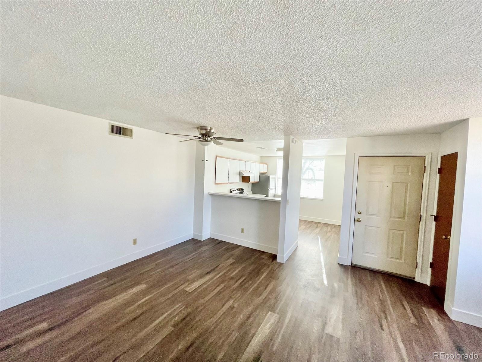 5765 Atlantic Place #103, Lakewood, CO 80227, 2 Bedrooms Bedrooms, ,2 BathroomsBathrooms,Residential,For Sale,Sunpointe at Lakewood Estates,Atlantic,REC5087868