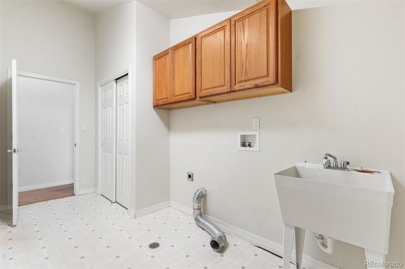 11698 Allendale Drive, Peyton, CO 80831, 4 Bedrooms Bedrooms, ,3 BathroomsBathrooms,Residential,For Sale,Allendale,REC9805141