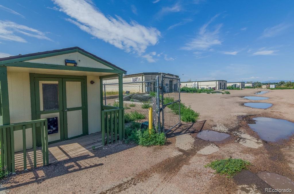 3217 Lake Avenue, Pueblo, CO 81004, ,Commercial Lease,For Rent,Lake,REC4325633