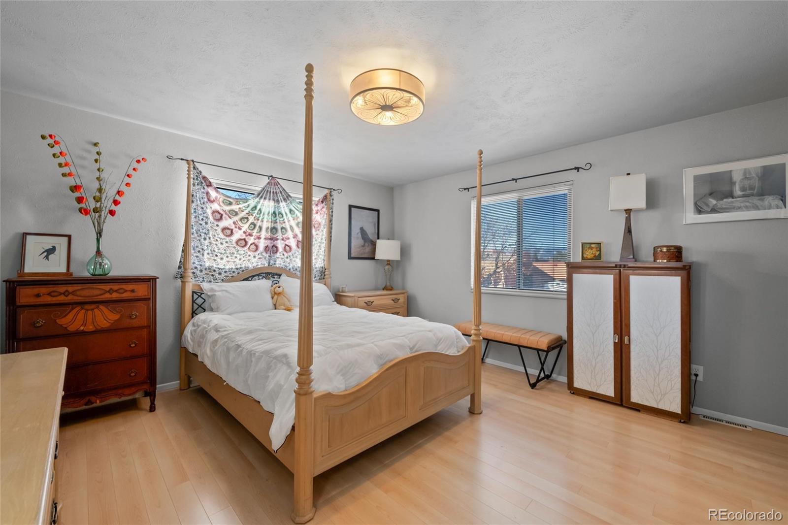 5868 Routt Street, Arvada, CO 80004, 4 Bedrooms Bedrooms, ,3 BathroomsBathrooms,Residential,For Sale,Routt,REC5679292