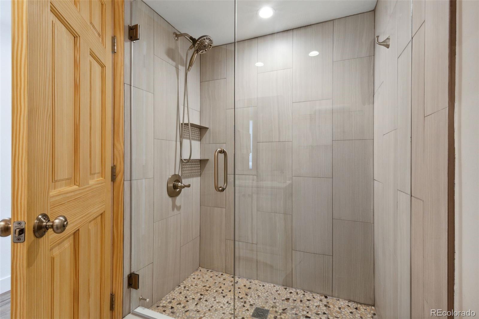 1650 Fallridge Road #318, Vail, CO 81657, 2 Bedrooms Bedrooms, ,2 BathroomsBathrooms,Residential,For Sale,Fallridge,REC4922489
