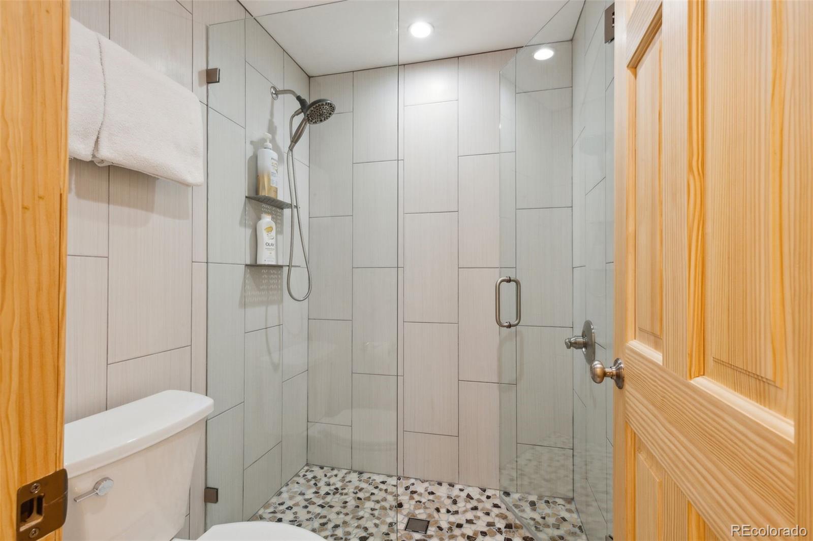 1650 Fallridge Road #318, Vail, CO 81657, 2 Bedrooms Bedrooms, ,2 BathroomsBathrooms,Residential,For Sale,Fallridge,REC4922489