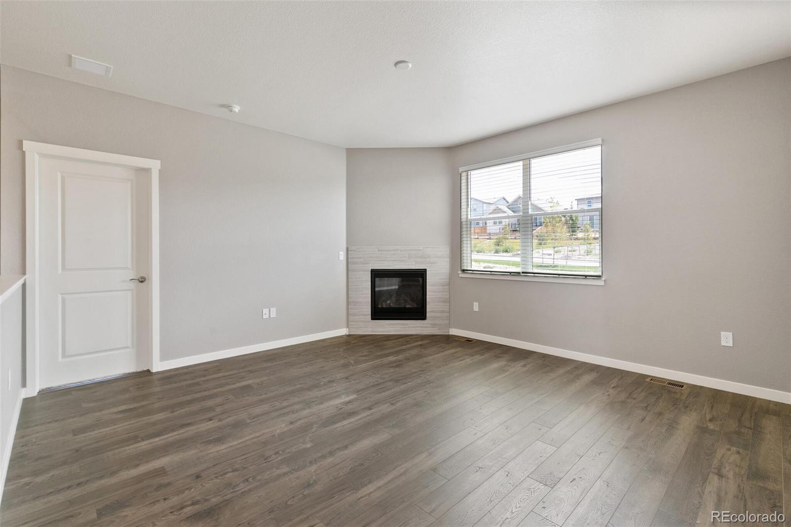 4212 Sandstone Drive, Mead, CO 80504, 4 Bedrooms Bedrooms, ,2 BathroomsBathrooms,Residential,For Sale,Sandstone,REC3110192