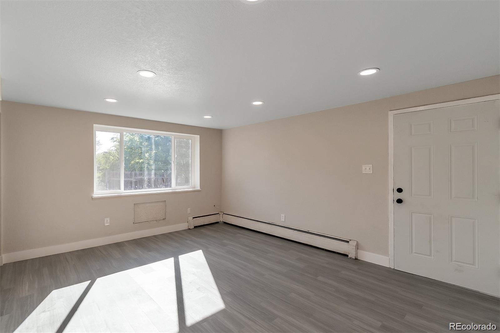 1300 Depew Street, Lakewood, CO 80214, 2 Bedrooms Bedrooms, ,1 BathroomBathrooms,Rental,For Rent,Depew,REC6282844