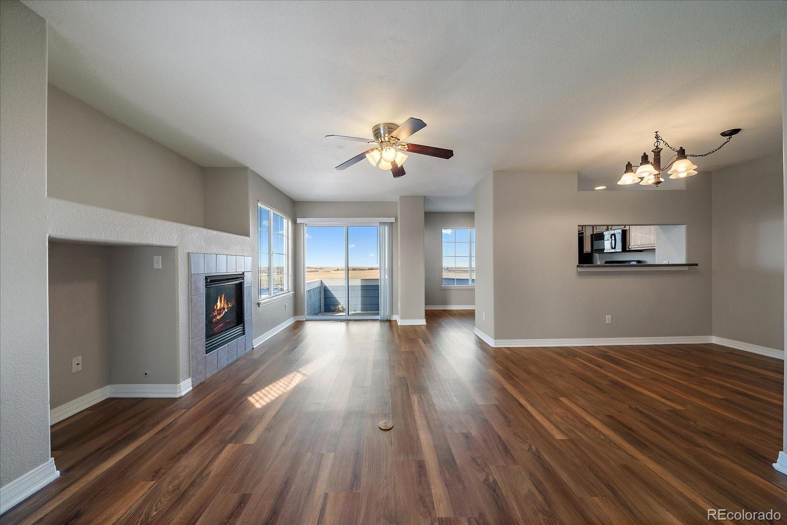 2445 Cutters Circle #101, Castle Rock, CO 80108, 2 Bedrooms Bedrooms, ,3 BathroomsBathrooms,Residential,For Sale,Cutters,REC1911243