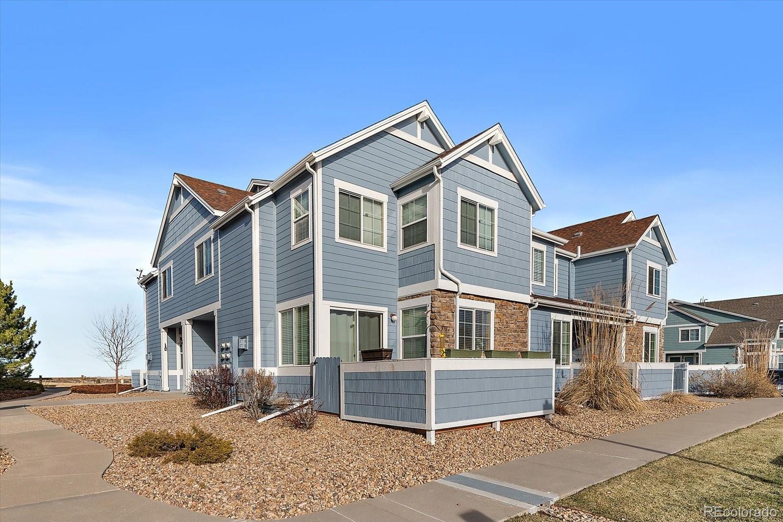 2445 Cutters Circle #101, Castle Rock, CO 80108, 2 Bedrooms Bedrooms, ,3 BathroomsBathrooms,Residential,For Sale,Cutters,REC1911243