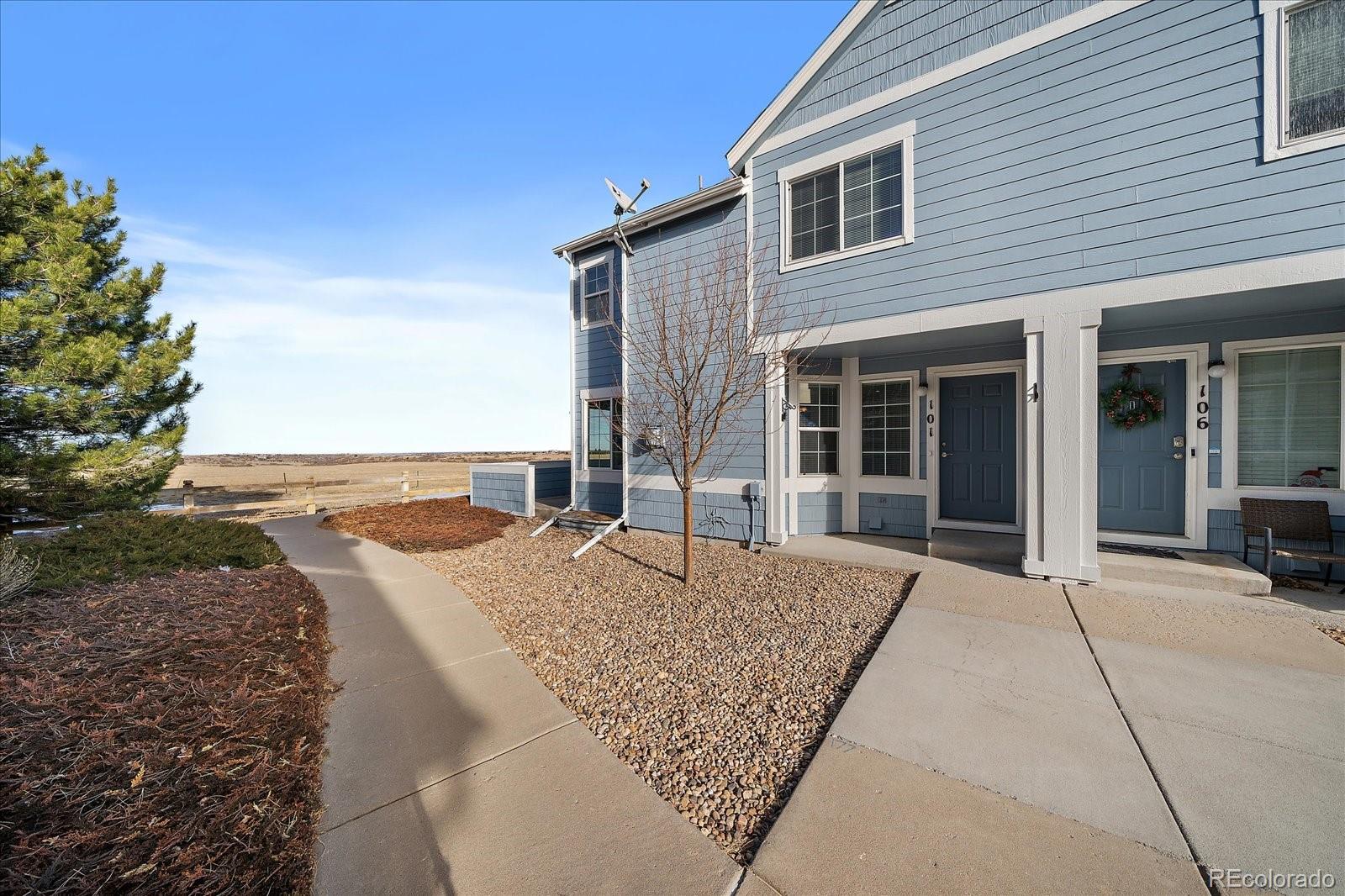 2445 Cutters Circle #101, Castle Rock, CO 80108, 2 Bedrooms Bedrooms, ,3 BathroomsBathrooms,Residential,For Sale,Cutters,REC1911243