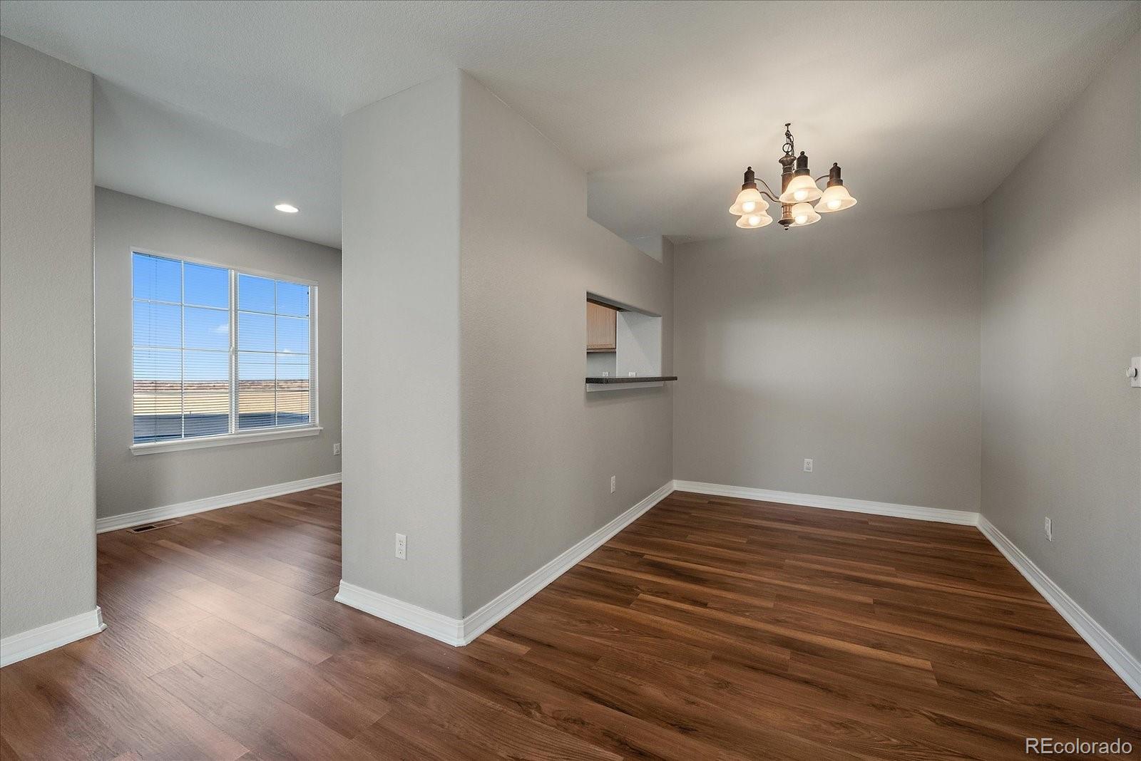 2445 Cutters Circle #101, Castle Rock, CO 80108, 2 Bedrooms Bedrooms, ,3 BathroomsBathrooms,Residential,For Sale,Cutters,REC1911243