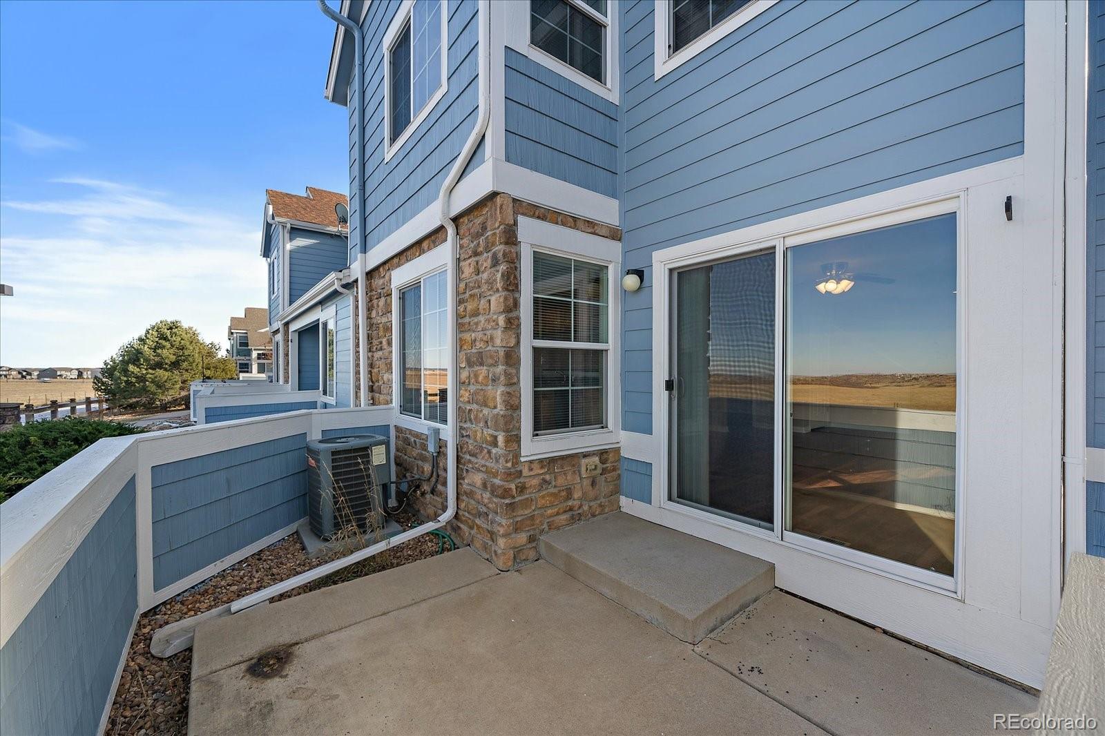 2445 Cutters Circle #101, Castle Rock, CO 80108, 2 Bedrooms Bedrooms, ,3 BathroomsBathrooms,Residential,For Sale,Cutters,REC1911243