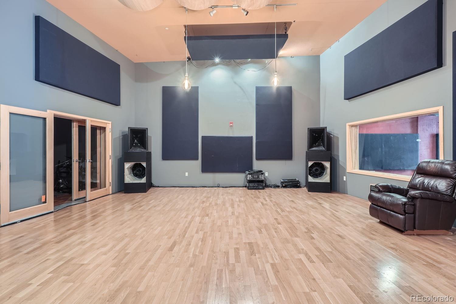 11919 I 70 Frontage Road #118, Wheat Ridge, CO 80033, ,Commercial,For Sale,I 70 Frontage,REC6522504