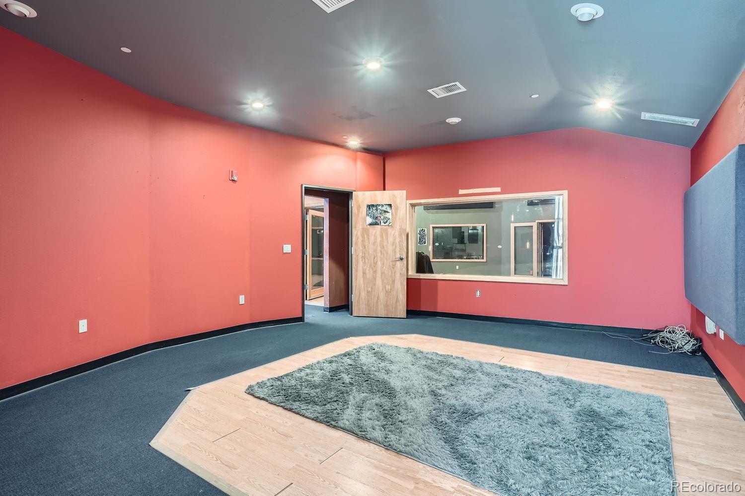 11919 I 70 Frontage Road #118, Wheat Ridge, CO 80033, ,Commercial,For Sale,I 70 Frontage,REC6522504