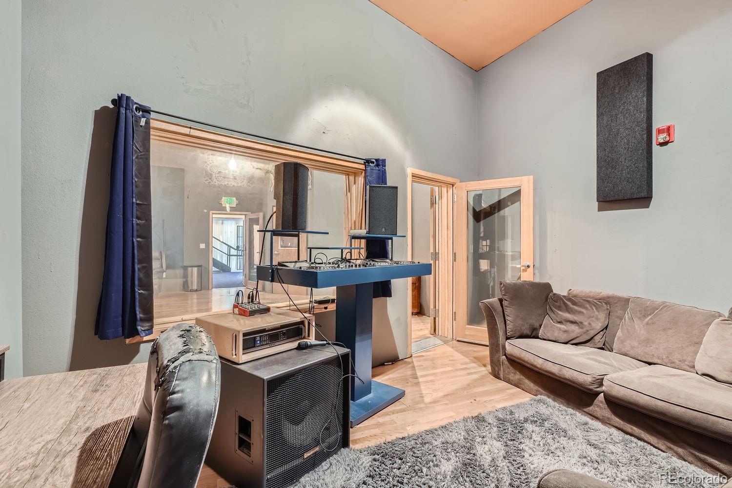 11919 I 70 Frontage Road #118, Wheat Ridge, CO 80033, ,Commercial,For Sale,I 70 Frontage,REC6522504