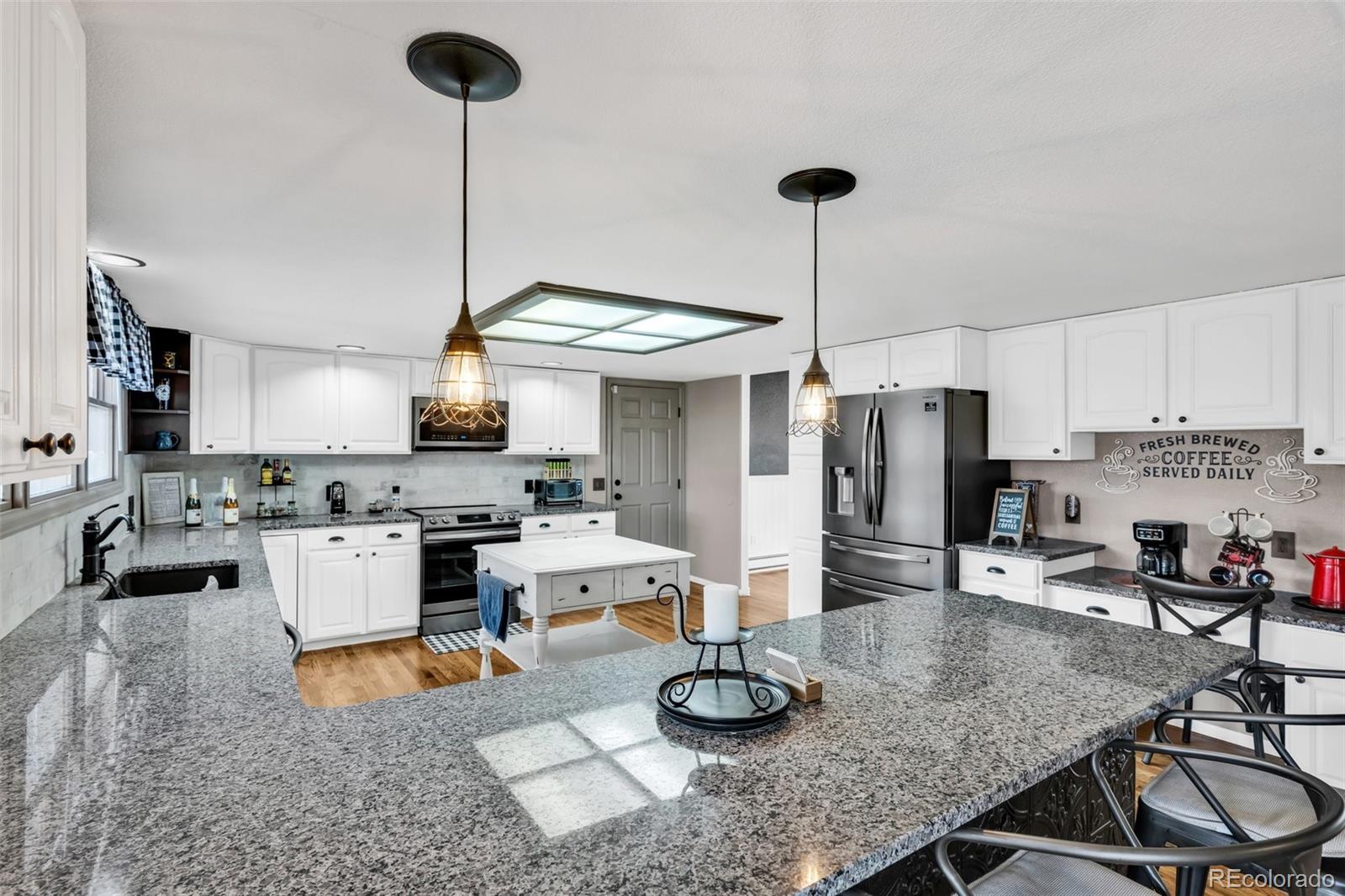 1 Silversmith Court, Pueblo, CO 81008, 6 Bedrooms Bedrooms, ,3 BathroomsBathrooms,Residential,For Sale,Silversmith,REC9846845