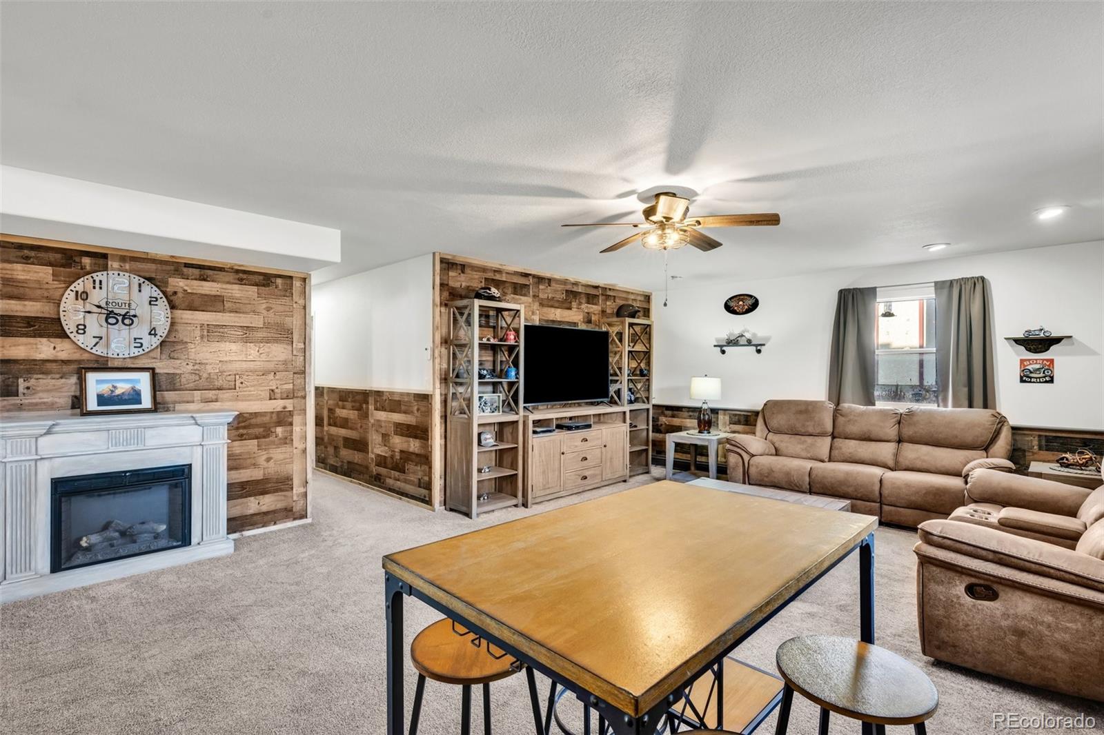1 Silversmith Court, Pueblo, CO 81008, 6 Bedrooms Bedrooms, ,3 BathroomsBathrooms,Residential,For Sale,Silversmith,REC9846845
