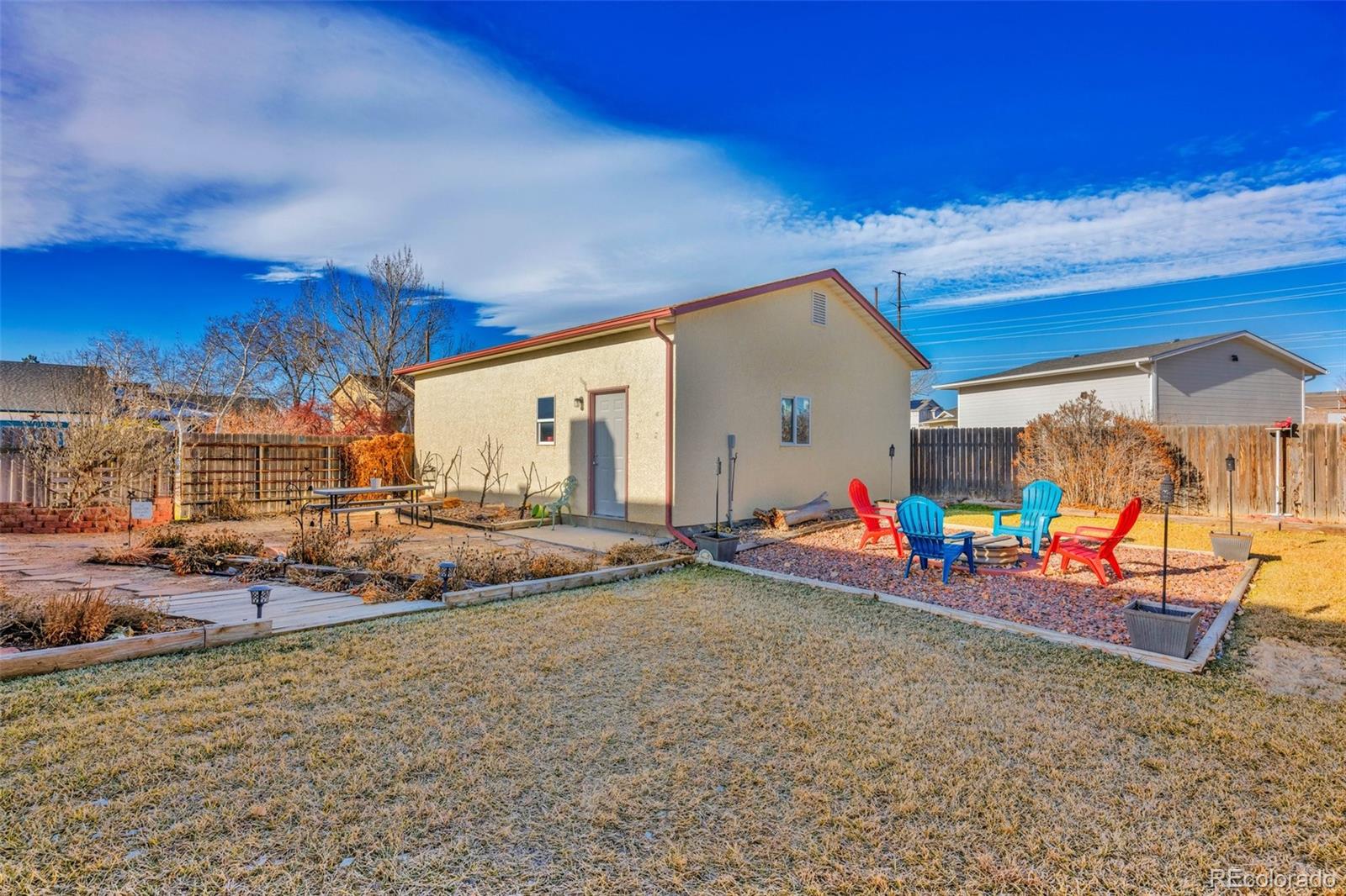 1 Silversmith Court, Pueblo, CO 81008, 6 Bedrooms Bedrooms, ,3 BathroomsBathrooms,Residential,For Sale,Silversmith,REC9846845