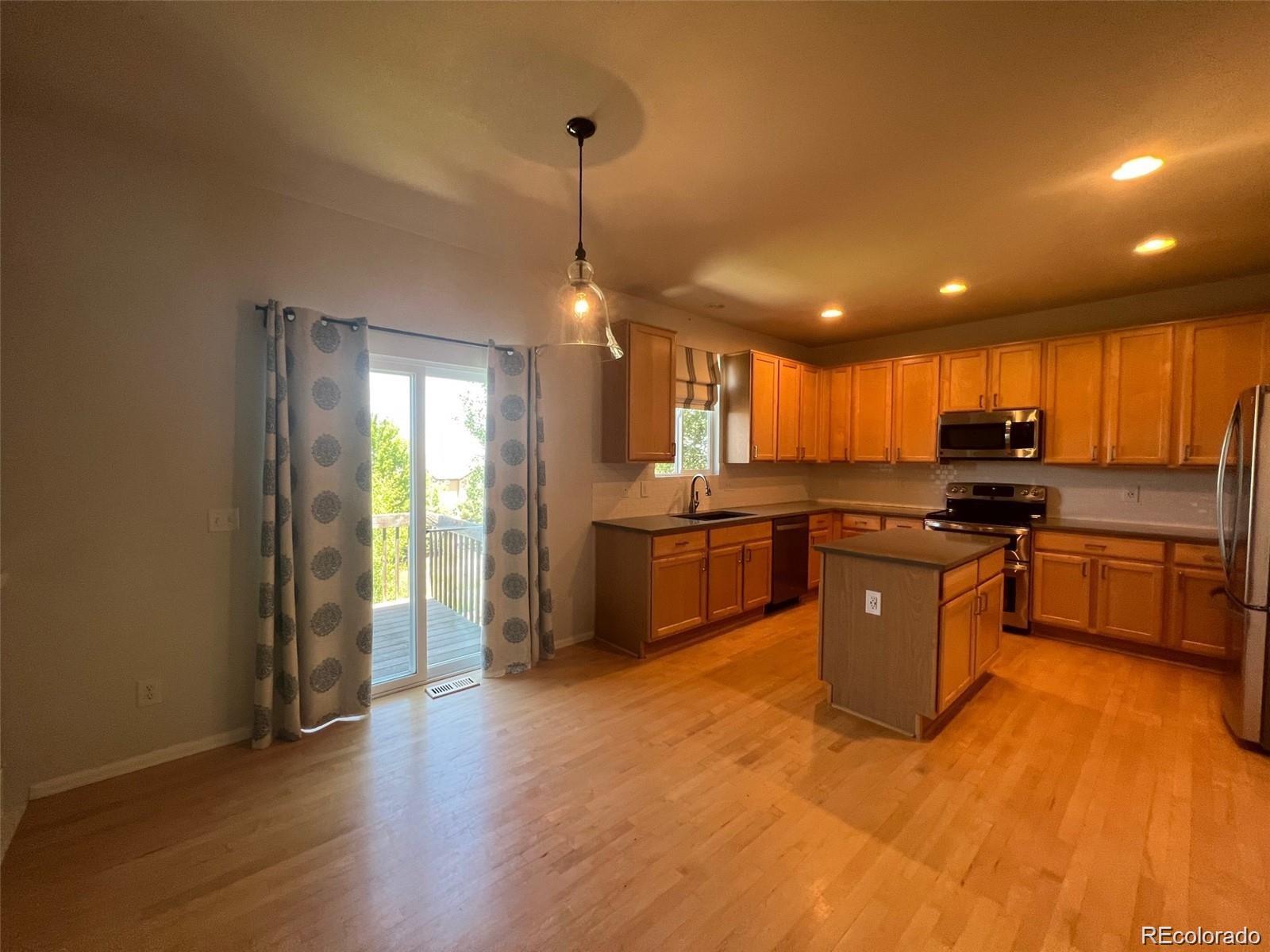 16619 Prairie Wind Avenue, Parker, CO 80134, 3 Bedrooms Bedrooms, ,4 BathroomsBathrooms,Residential,For Sale,Prairie Wind,REC5293800