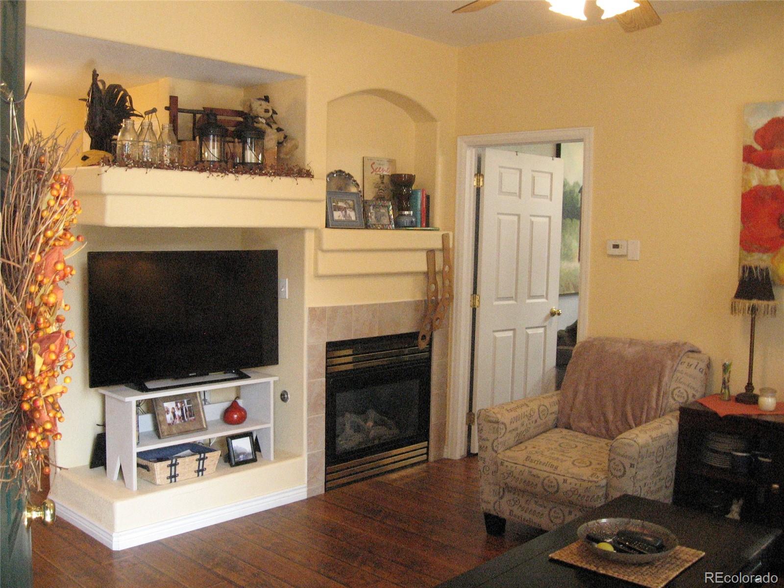 9530 Florida Avenue #1011, Denver, CO 80247, 2 Bedrooms Bedrooms, ,2 BathroomsBathrooms,Rental,For Rent,Florida,REC8770551