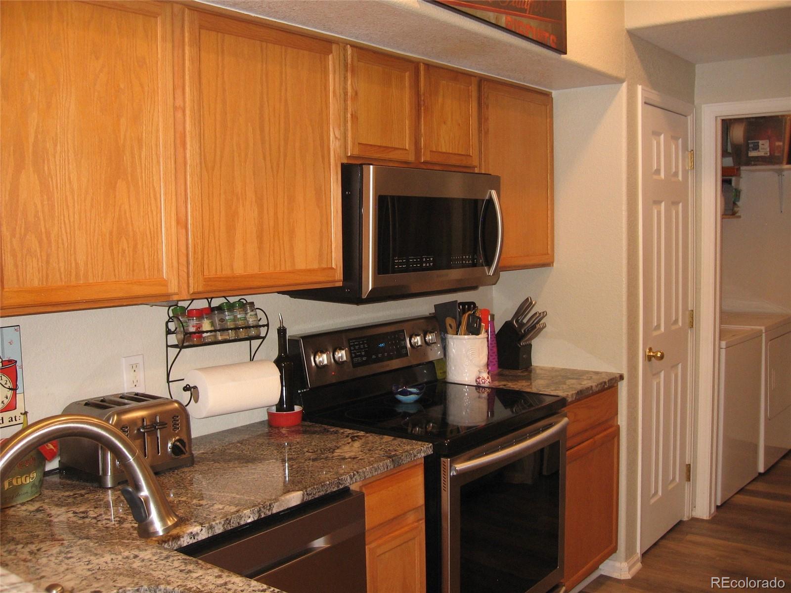 9530 Florida Avenue #1011, Denver, CO 80247, 2 Bedrooms Bedrooms, ,2 BathroomsBathrooms,Rental,For Rent,Florida,REC8770551
