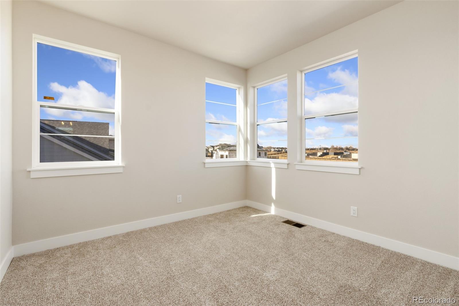 5857 Kilbeggin Road, Timnath, CO 80547, 4 Bedrooms Bedrooms, ,4 BathroomsBathrooms,Residential,For Sale,Kilbeggin,REC2516246