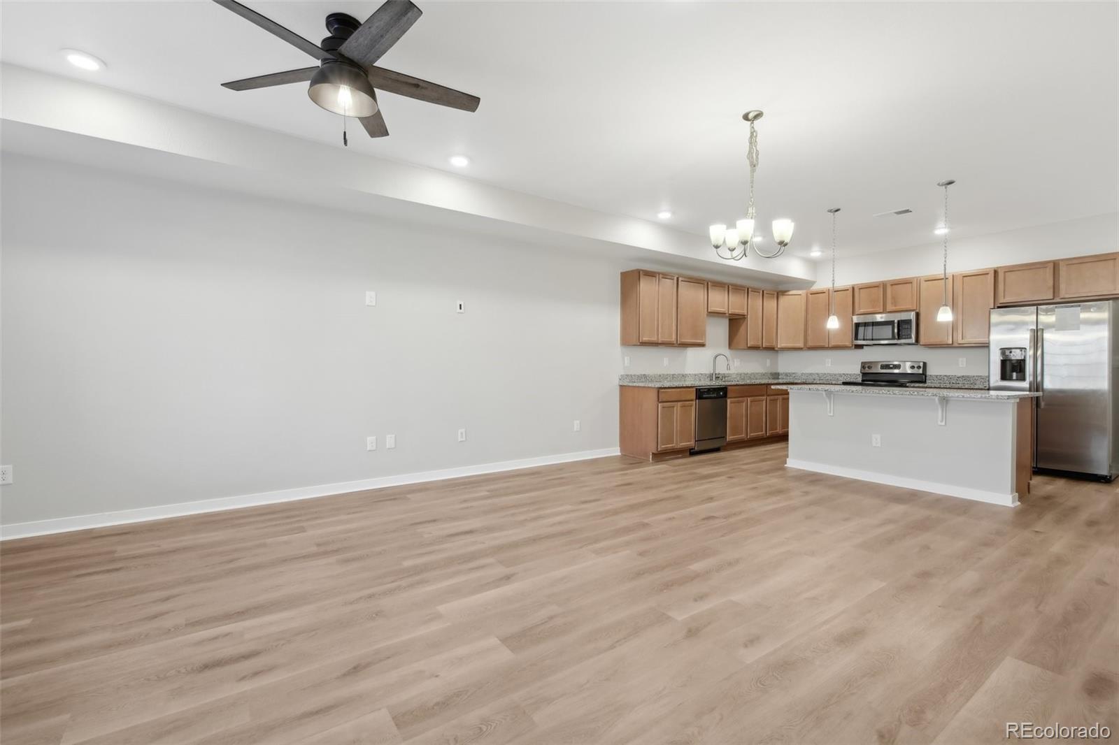 845 98th Avenue #2004, Thornton, CO 80229, 3 Bedrooms Bedrooms, ,3 BathroomsBathrooms,Residential,For Sale,98th,REC7629060