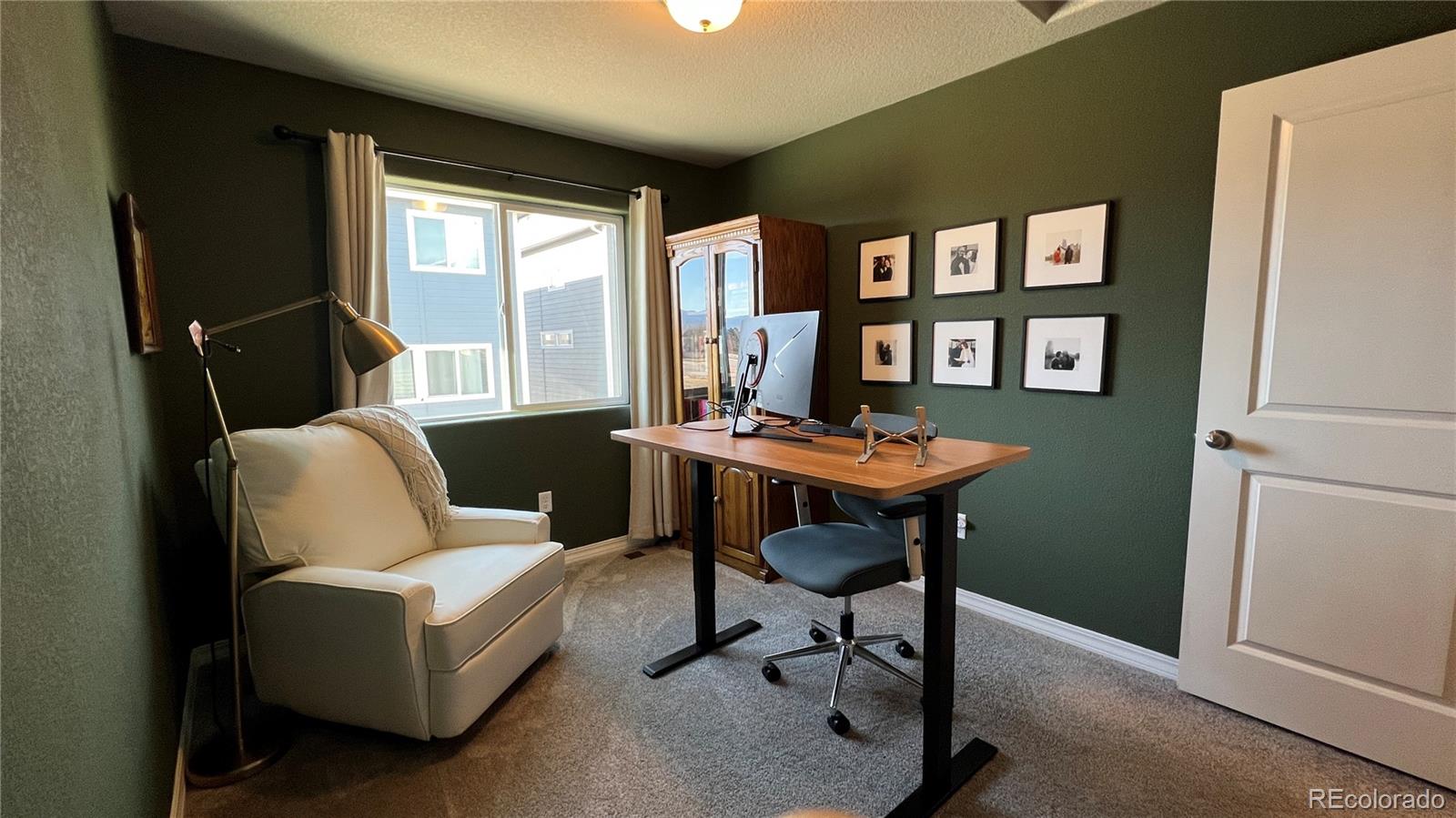 2940 Magic Carpet Loop, Colorado Springs, CO 80916, 3 Bedrooms Bedrooms, ,3 BathroomsBathrooms,Rental,For Rent,Magic Carpet,REC2775269