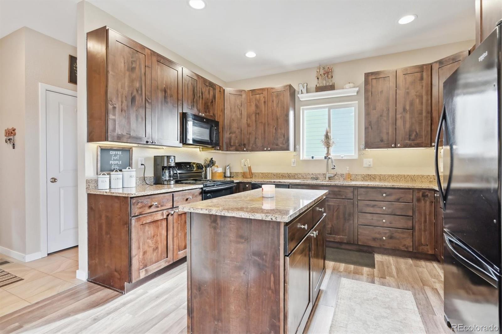 387 2nd Avenue, Deer Trail, CO 80105, 4 Bedrooms Bedrooms, ,4 BathroomsBathrooms,Residential,For Sale,2nd,REC6313268