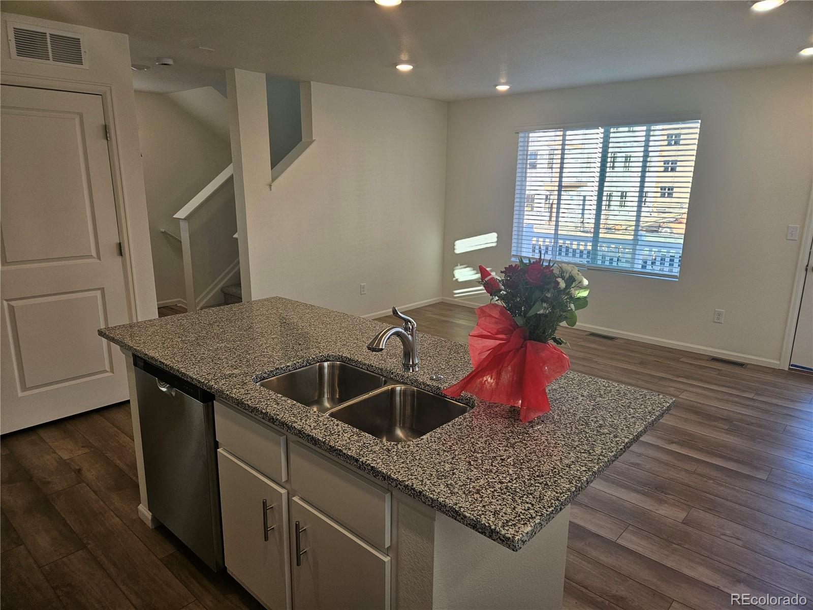 Restricted Address, Denver, CO 80249, 3 Bedrooms Bedrooms, ,3 BathroomsBathrooms,Rental,For Rent,Yampa,REC7319612