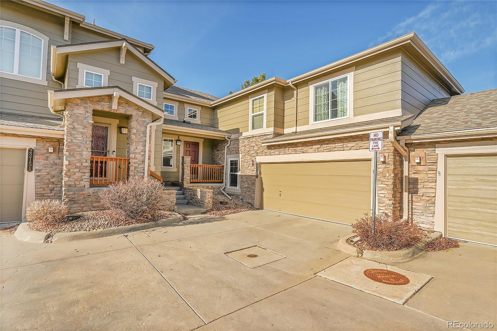22159 Jamison Place, Aurora, CO 80016, 3 Bedrooms Bedrooms, ,3 BathroomsBathrooms,Residential,For Sale,Jamison,REC9399199