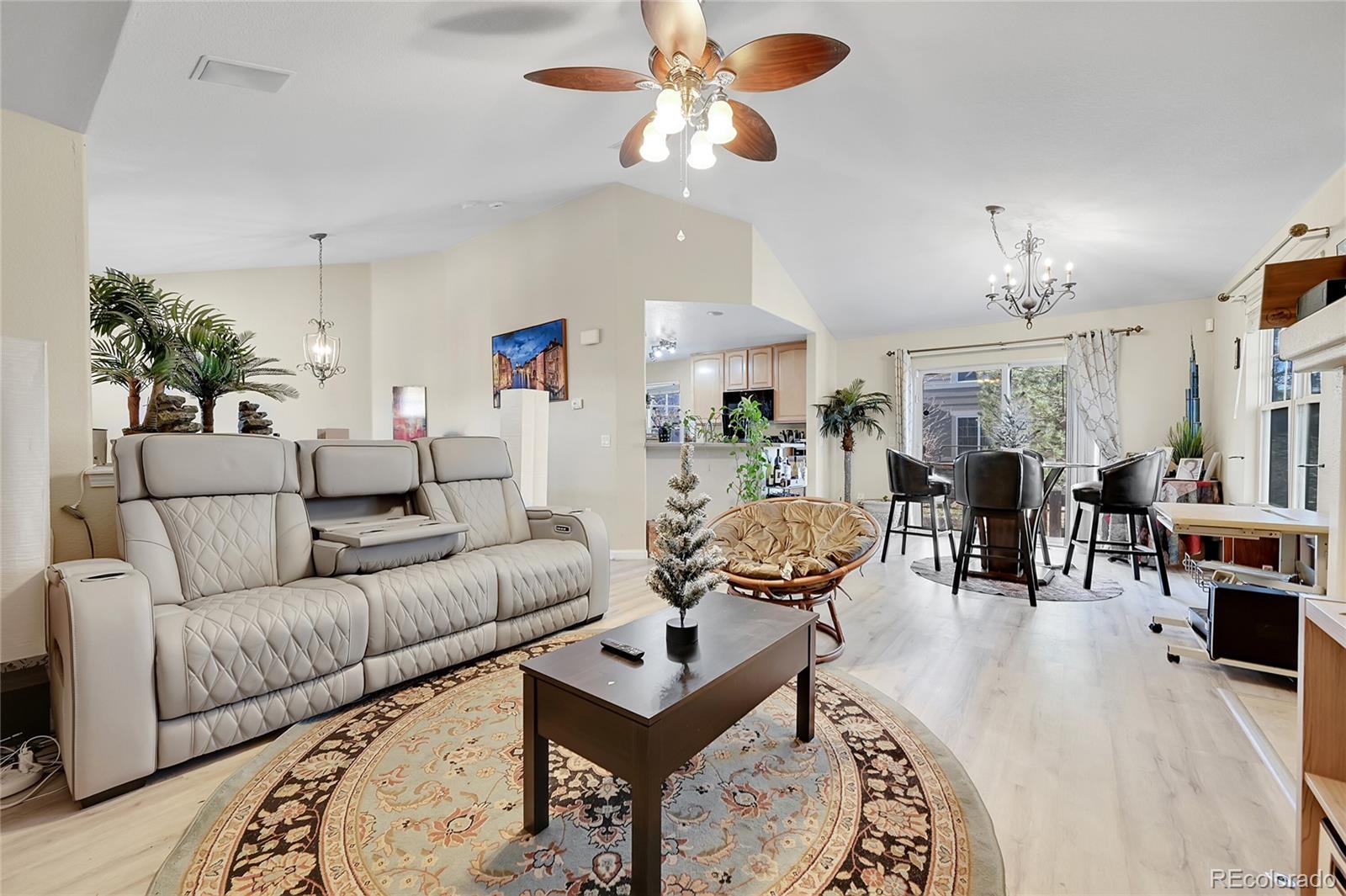 22159 Jamison Place, Aurora, CO 80016, 3 Bedrooms Bedrooms, ,3 BathroomsBathrooms,Residential,For Sale,Jamison,REC9399199