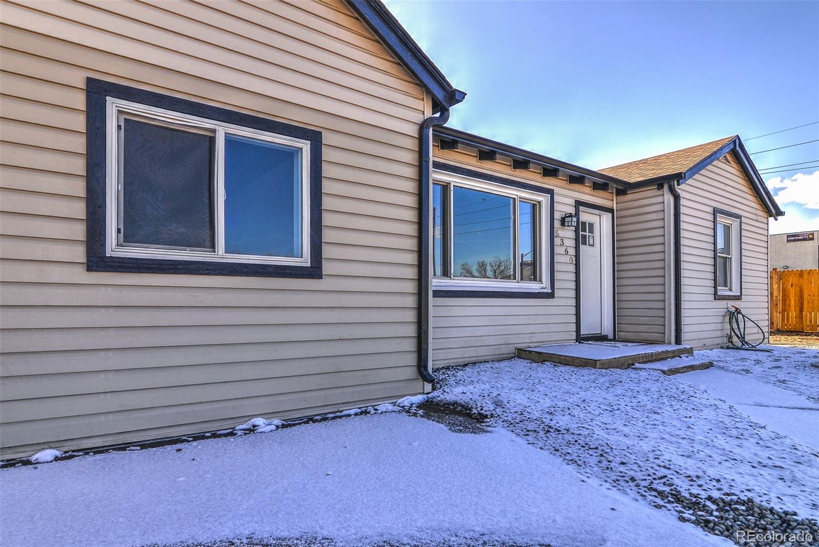 15360 44th Avenue, Golden, CO 80403, 3 Bedrooms Bedrooms, ,1 BathroomBathrooms,Residential,For Sale,44th,REC8868930