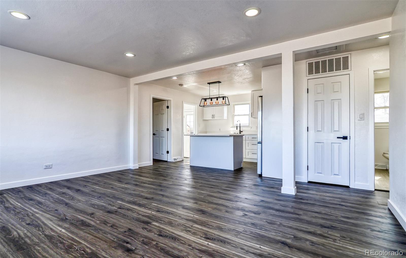 15360 44th Avenue, Golden, CO 80403, 3 Bedrooms Bedrooms, ,1 BathroomBathrooms,Residential,For Sale,44th,REC8868930