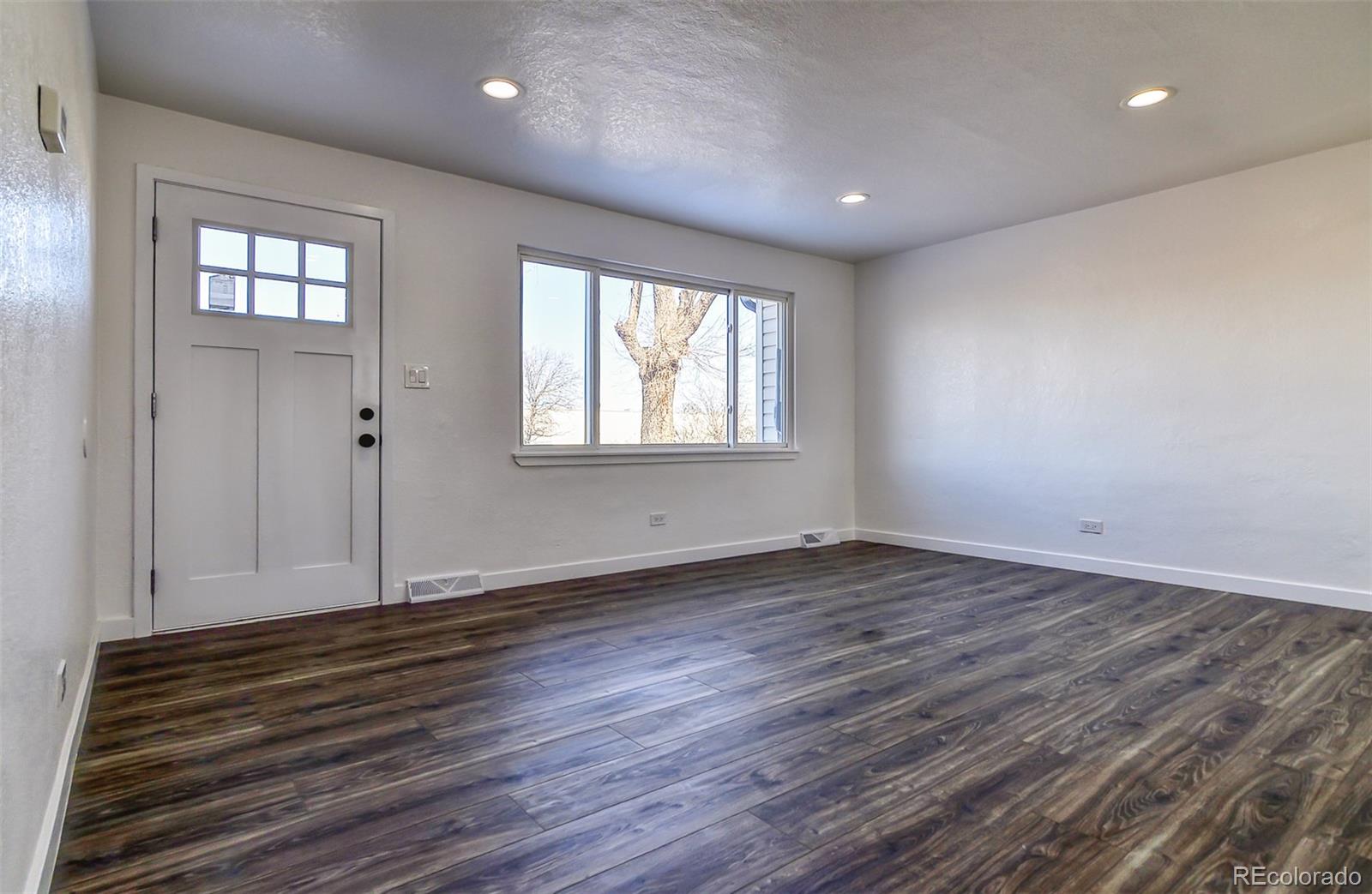 15360 44th Avenue, Golden, CO 80403, 3 Bedrooms Bedrooms, ,1 BathroomBathrooms,Residential,For Sale,44th,REC8868930