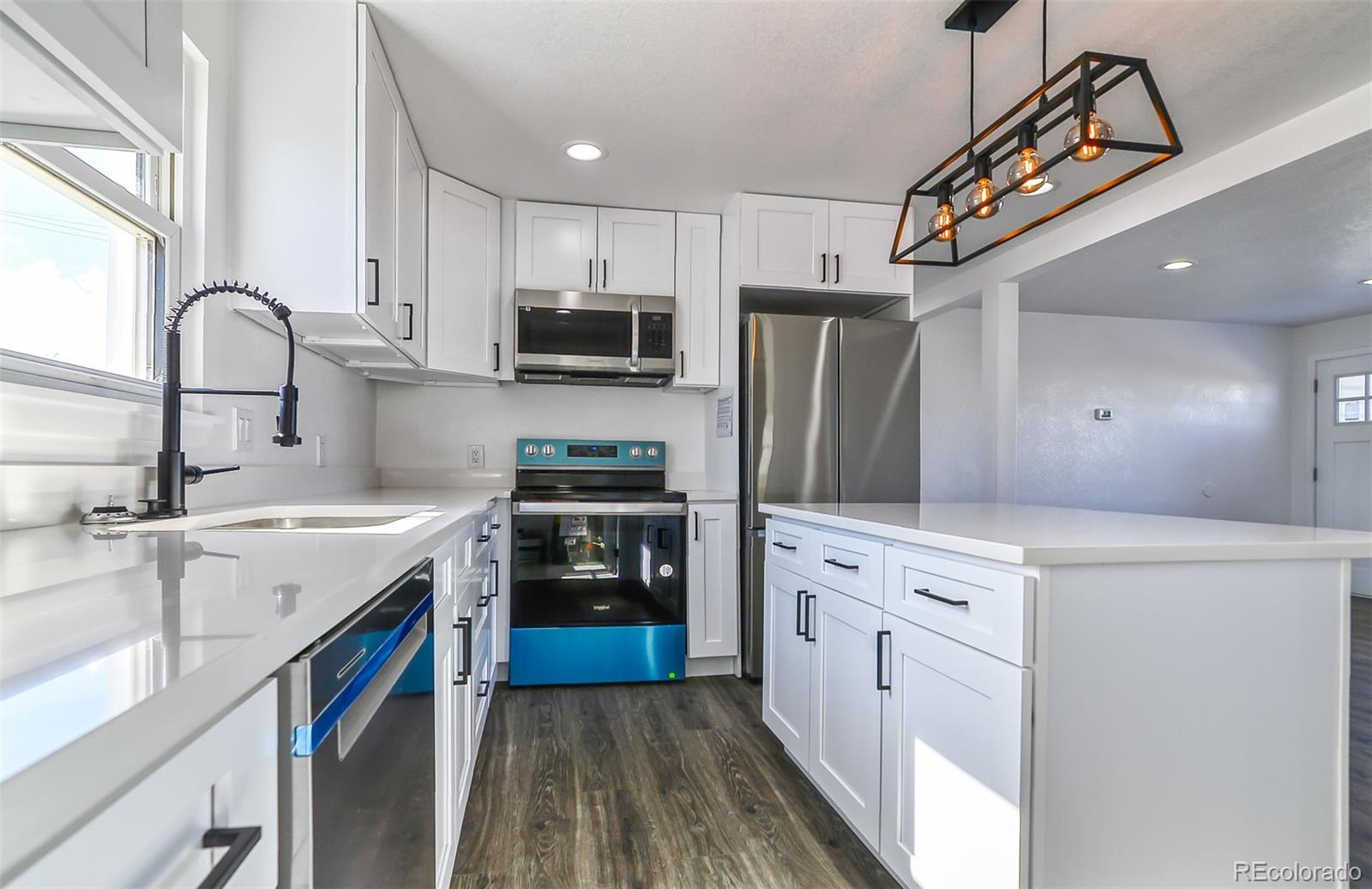 15360 44th Avenue, Golden, CO 80403, 3 Bedrooms Bedrooms, ,1 BathroomBathrooms,Residential,For Sale,44th,REC8868930