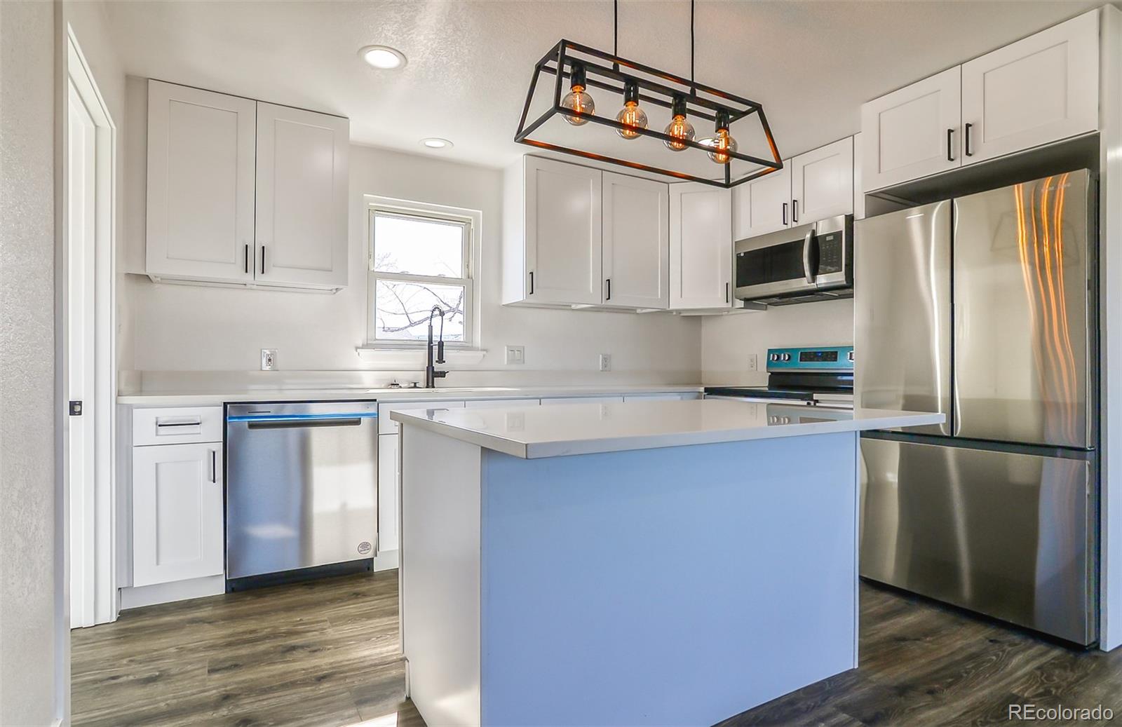 15360 44th Avenue, Golden, CO 80403, 3 Bedrooms Bedrooms, ,1 BathroomBathrooms,Residential,For Sale,44th,REC8868930