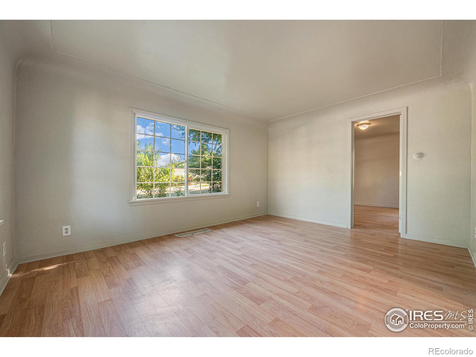 44-46 5th Avenue, Longmont, CO 80504, ,Income,For Sale,5th,RECIR1011513