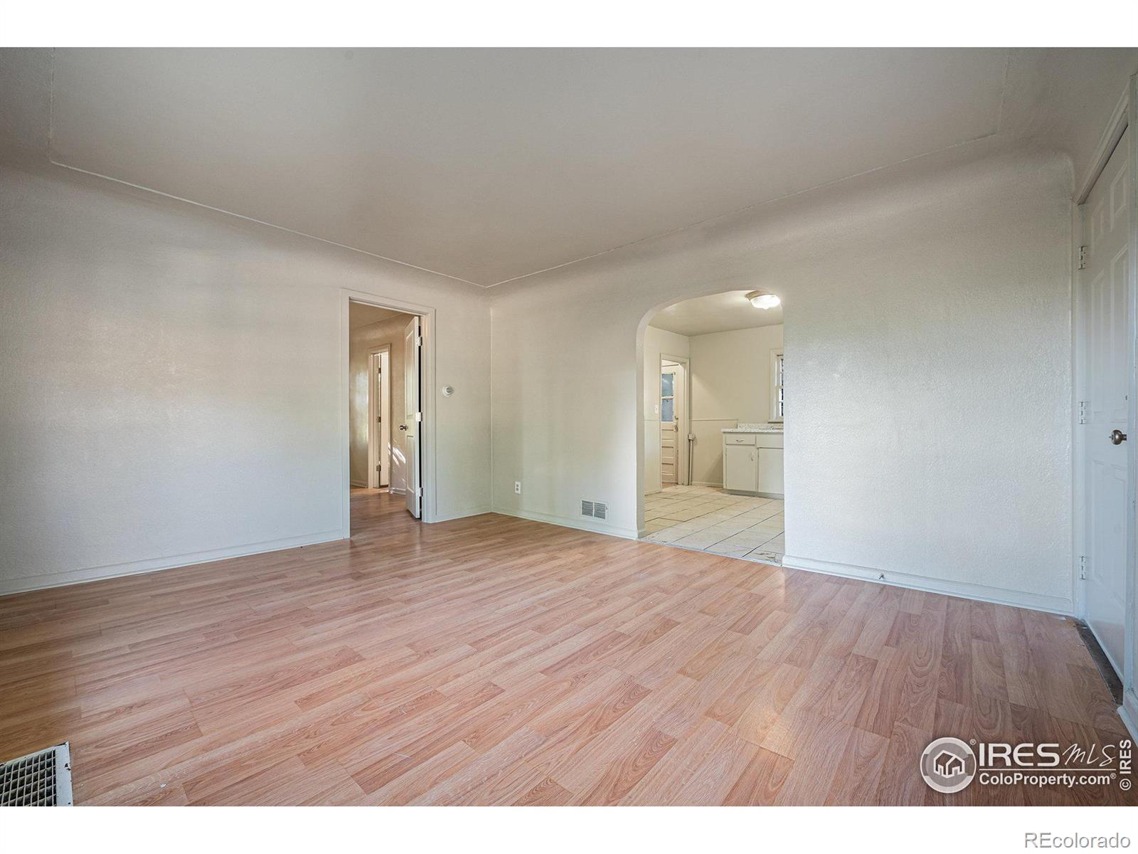 44-46 5th Avenue, Longmont, CO 80504, ,Income,For Sale,5th,RECIR1011513