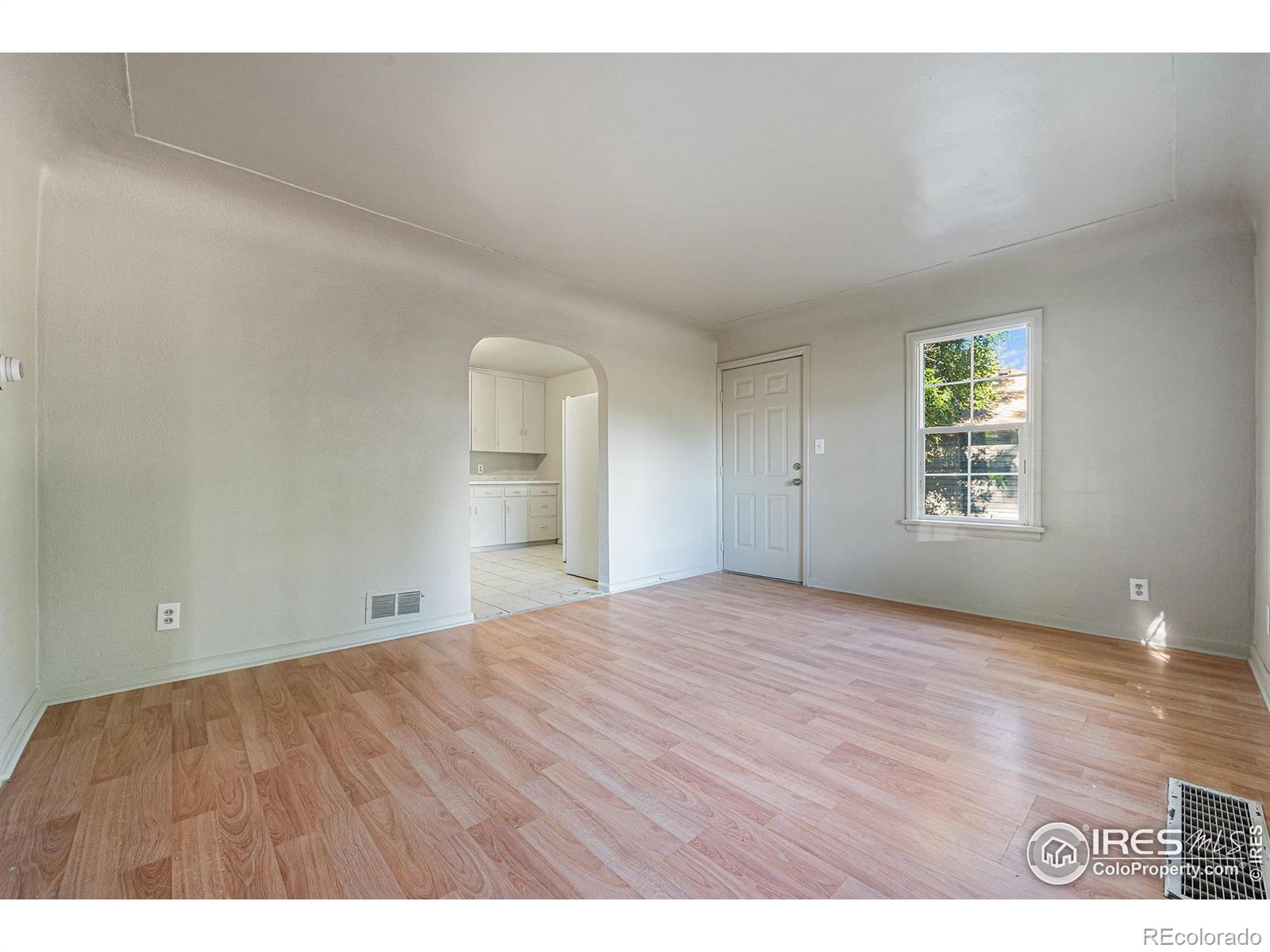 44-46 5th Avenue, Longmont, CO 80504, ,Income,For Sale,5th,RECIR1011513