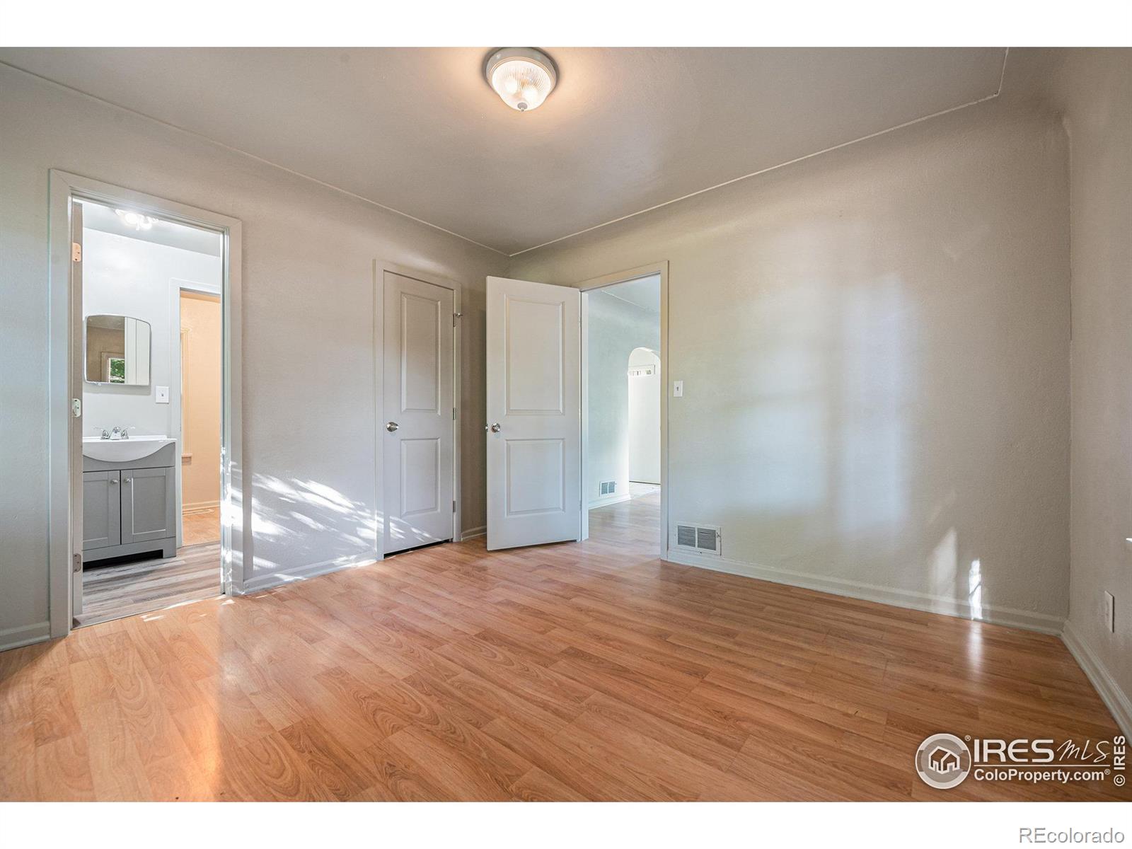 44-46 5th Avenue, Longmont, CO 80504, ,Income,For Sale,5th,RECIR1011513