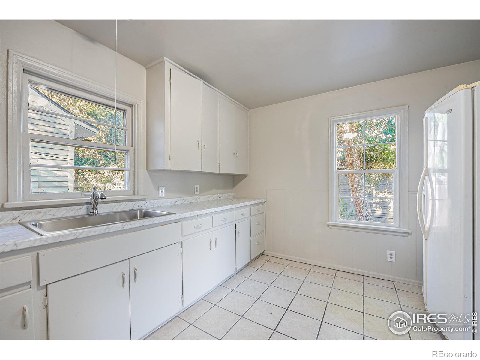 44-46 5th Avenue, Longmont, CO 80504, ,Income,For Sale,5th,RECIR1011513