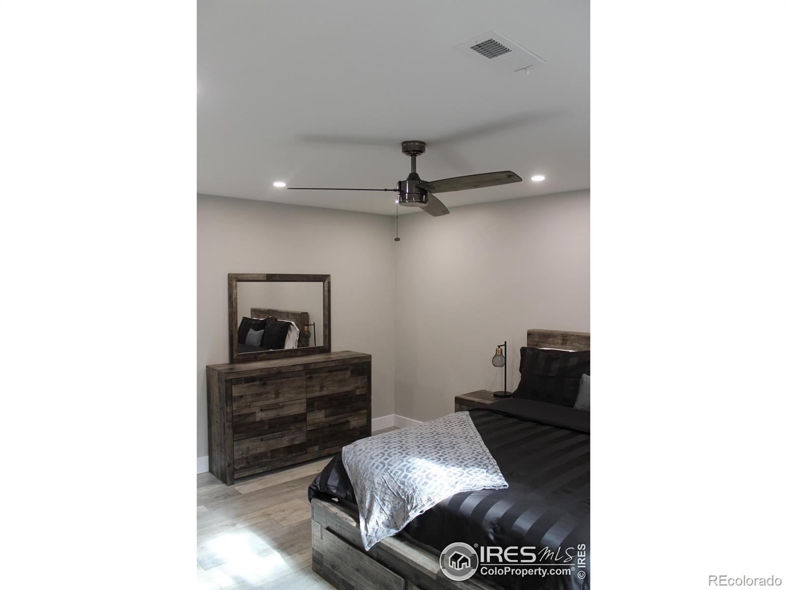 310 Martin Avenue, Burlington, CO 80807, 5 Bedrooms Bedrooms, ,4 BathroomsBathrooms,Residential,For Sale,Martin,RECIR1023599