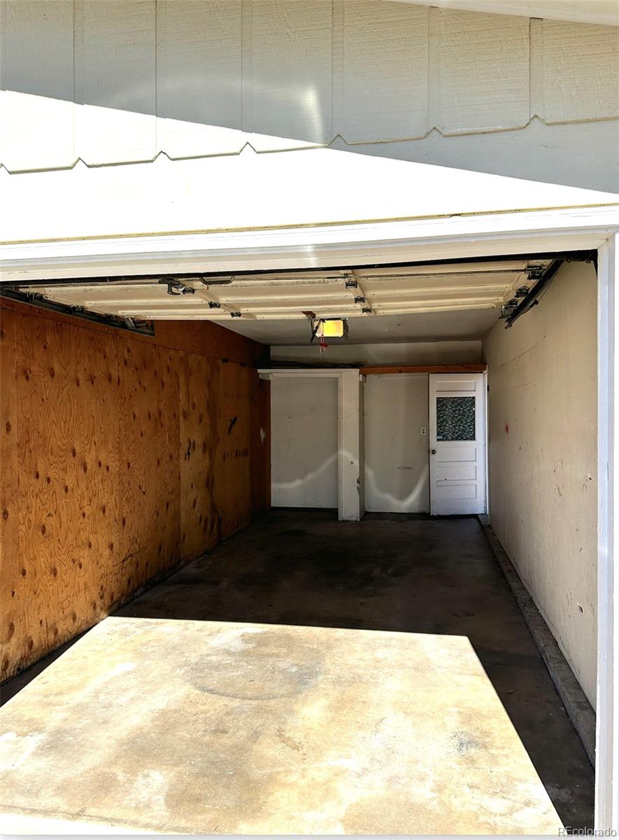 1405 16th Street #B, Loveland, CO 80538, 2 Bedrooms Bedrooms, ,1 BathroomBathrooms,Rental,For Rent,16th,REC6709884