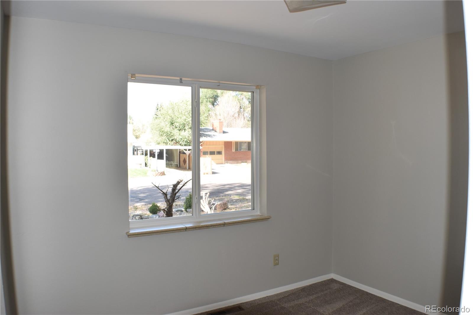 2931 Pennsylvania Avenue, Colorado Springs, CO 80907, 5 Bedrooms Bedrooms, ,2 BathroomsBathrooms,Rental,For Rent,Pennsylvania,REC6620407