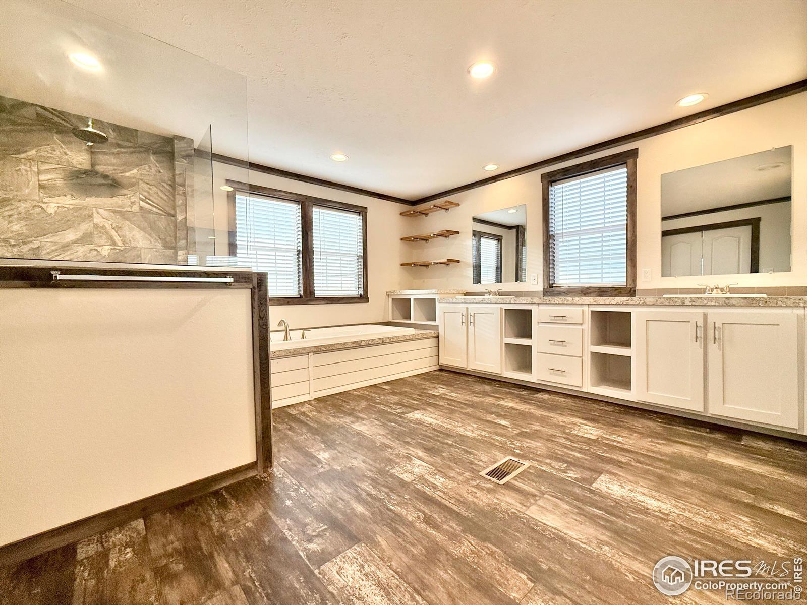 34235 County Road 83, Briggsdale, CO 80611, 4 Bedrooms Bedrooms, ,2 BathroomsBathrooms,Residential,For Sale,County Road 83,RECIR1023653
