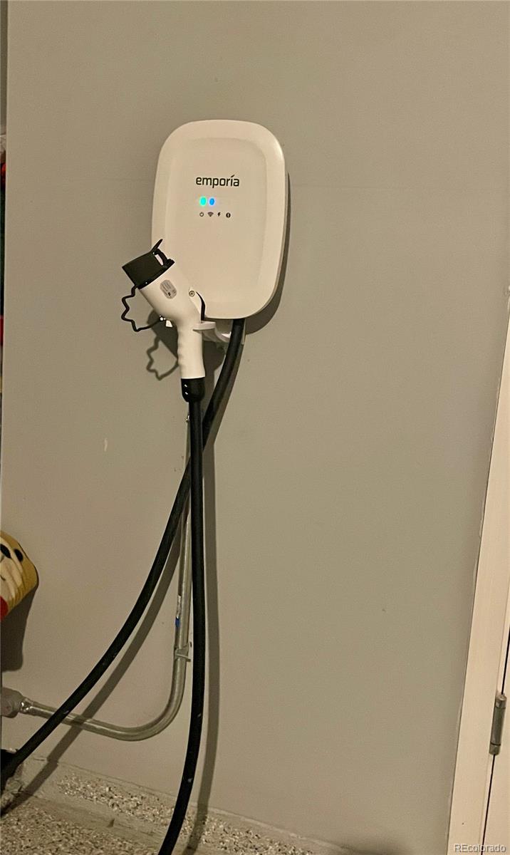 18669 54th Place, Denver, CO 80249, 3 Bedrooms Bedrooms, ,2 BathroomsBathrooms,Residential,For Sale,54th,REC6388149