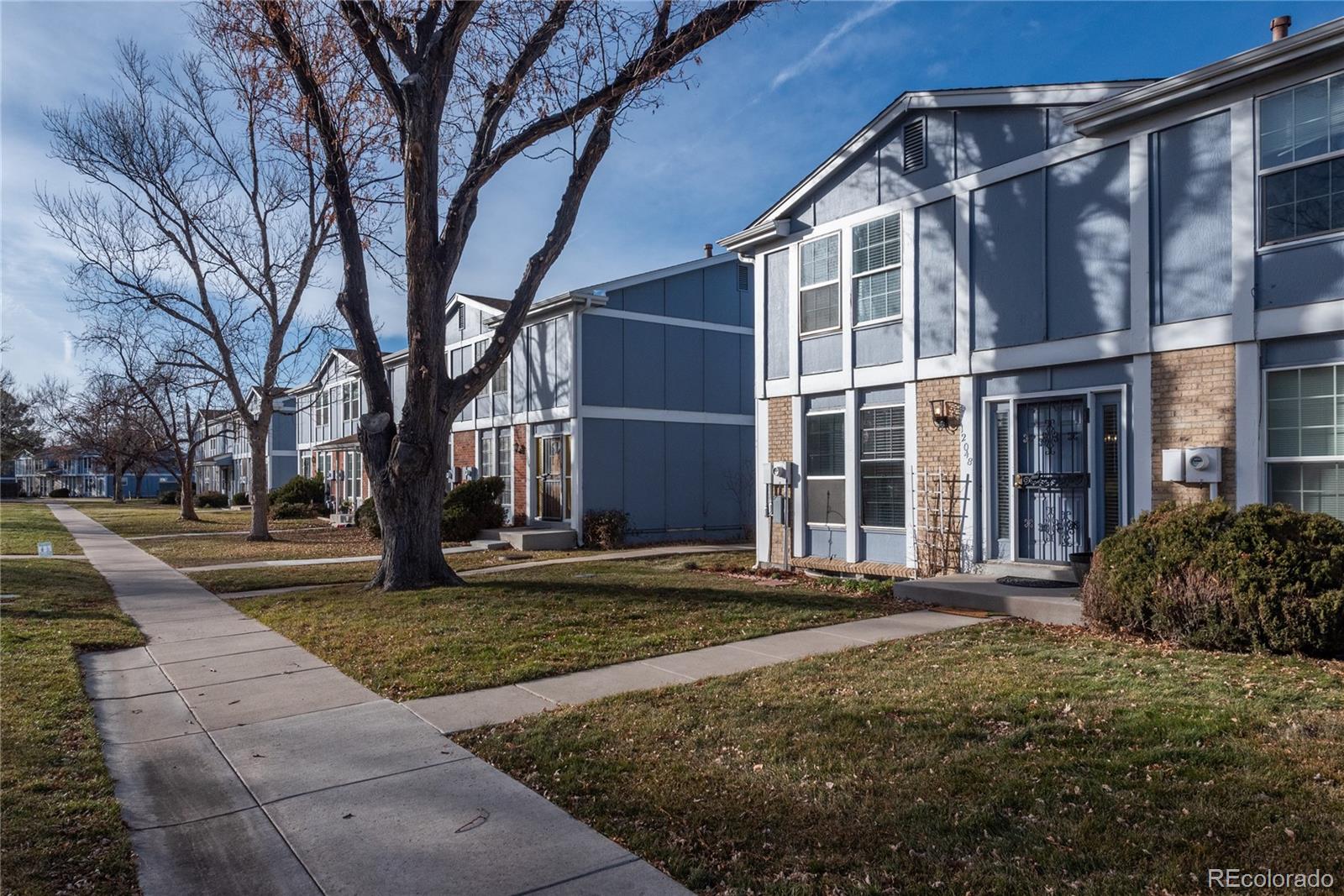 12048 Canal Drive, Aurora, CO 80011, 4 Bedrooms Bedrooms, ,3 BathroomsBathrooms,Residential,For Sale,Canal,REC1858366